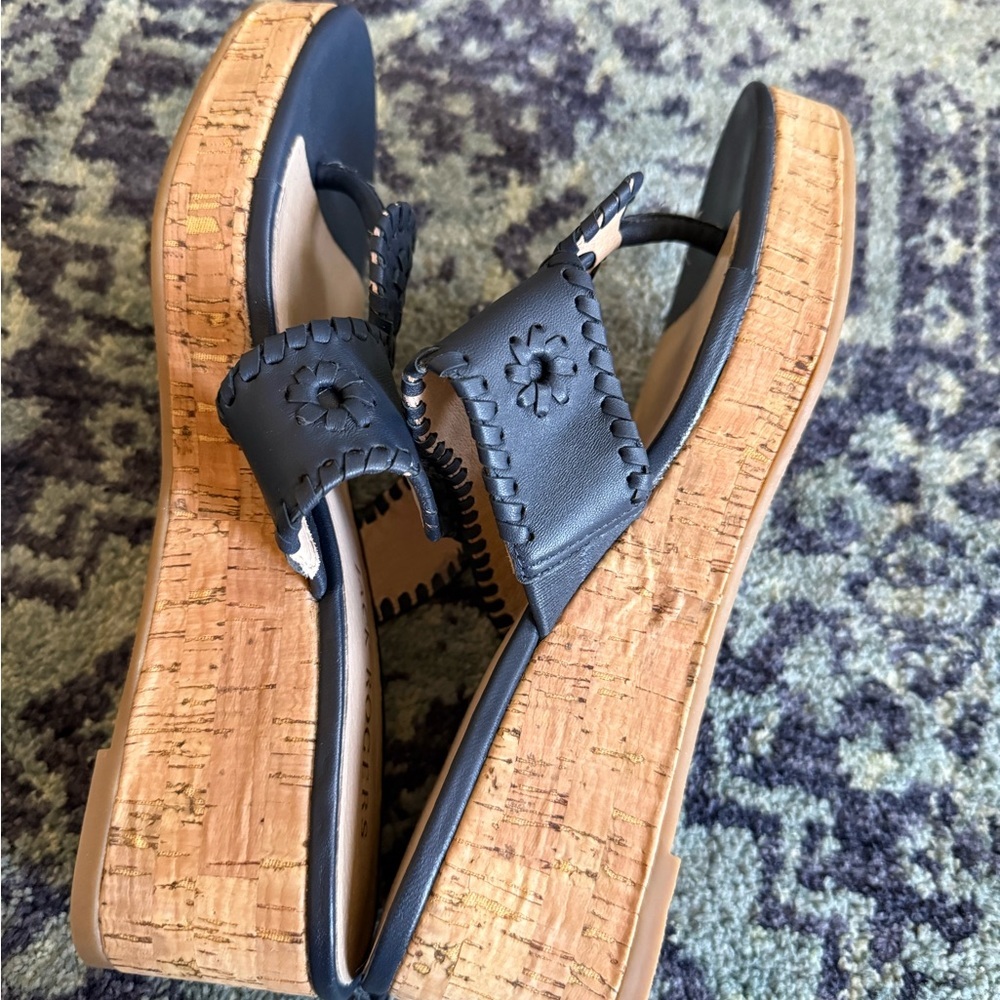 Jack Rodger’s NWOT Navy Blue Wicker Floral Thong Mid Wedge Sandal Cork Size 8 - Picture 6 of 8